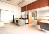 Local comercial
en venda
amb 338m² a València, a la zona de Nou Moles, Paseo Pechina foto