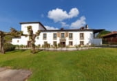 980m² building residential for sale in Oviedo, photo