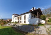 980m² building residential for sale in Oviedo, photo