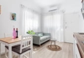 Local comercial en venta con 92m² en Valencia, en la zona de Monteolivete, Calle Granada foto