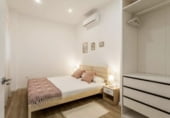 Local comercial en venta con 92m² en Valencia, en la zona de Monteolivete, Calle Granada foto