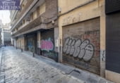Local comercial
en venda
amb 84m² a Granada, a la zona de Barri de Sant Antón, Calle Horno Espadero foto