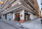 84m² locaux commerciaux pour vente à Grenade, dans le quartier de Quartier de la Madeleine, Calle Jardines photo