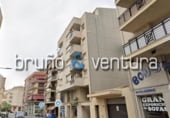 490m² commercial premises for sale in el Vendrell, Carrer de Benvingut Socias photo