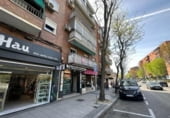 137m² commercial premises for sale in Madrid, in the area of Saint Isidore, carabanchel, vista alegre photo