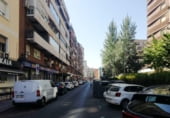 Local comercial
en venda
amb 146m² a Madrid, a la zona de Hispanoamèrica, Calle de Bolivia foto
