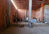 314m² commercial premises for sale in Ponferrada, Calle Zamora photo