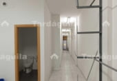Local comercial
en venda
amb 130m² a Salamanca, Calle la Marina foto