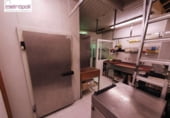 Local comercial
en venda amb llogaters
amb 105m² a Sant Sebastià, a la zona de Gros, Calle de Karkizano foto