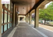 Local comercial
en venda amb llogaters
amb 105m² a Sant Sebastià, a la zona de Gros, Calle de Karkizano foto