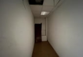 269m² commercial premises for sale in Guadalajara, Calle Miguel Hernández photo