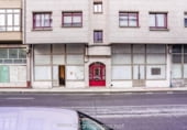 156m² locaux commerciaux pour vente à Carballo, Rúa Vila de Laxe photo
