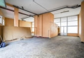 156m² locaux commerciaux pour vente à Carballo, Rúa Vila de Laxe photo