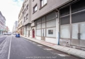 156m² locaux commerciaux pour vente à Carballo, Rúa Vila de Laxe photo