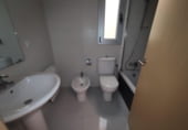 Local comercial en venta con 160m² en Gerona, Carrer del Castell de Requesens foto