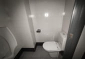 Local comercial en venta con 160m² en Gerona, Carrer del Castell de Requesens foto