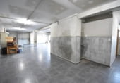 Local comercial en venta con 155m² en Tarrasa, Carrer de Menéndez y Pelayo foto