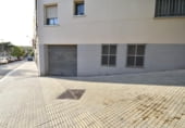 Local comercial en venta con 90m² en Tarrasa, en la zona de la Maurina, Carrer de Dom Bosco foto
