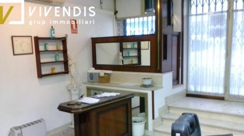 Local comercial