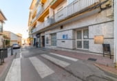 176m² commercial premises for sale in Alhendín, Calle Acacia photo