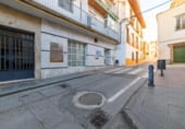 176m² commercial premises for sale in Alhendín, Calle Acacia photo