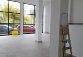 Local comercial en venta con 120m² en Cáceres, Calle Islas Azores foto