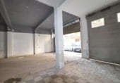 620m² commercial premises for sale in Valencia, in the area of New Moles, Calle Velázquez photo