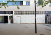 143m² commercial premises for sale in Granada, in the area of Campus, Calle del Castillo photo