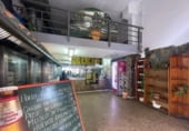 189m² restaurant for sale in Santa Coloma de Gramenet, Carrer de Nàpols photo