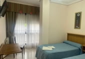 Edificio en venta con 627m² en Limpias, Avenida del Acueducto foto