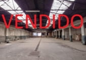 Local comercial en venta con 900m² en Salamanca, en la zona de San Bernardo, Calle de la Peña de Francia foto