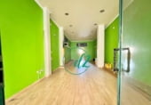 Local comercial en venta con 149m² en Orense, Rúa Vila Valencia foto