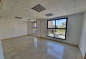 Oficina en venta con 220m² en Sevilla, en la zona de Sevilla Este, avenida de las ciencias foto