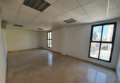 Oficina en venta con 220m² en Sevilla, en la zona de Sevilla Este, avenida de las ciencias foto