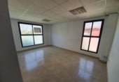Oficina en venta con 220m² en Sevilla, en la zona de Sevilla Este, avenida de las ciencias foto