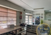140m² commercial premises for sale in Cuenca, Calle de los Tintes photo