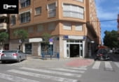Local comercial en venta con 301m² en Alicante foto