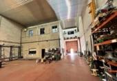 Nave Industrial en venta con 670m² en Dos Hermanas, calle las moriscas, 41700 foto