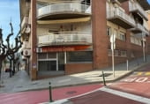 213m² commercial premises for sale in Olesa de Montserrat, Carrer Oblicua photo