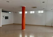 213m² commercial premises for sale in Olesa de Montserrat, Carrer Oblicua photo