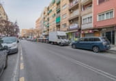 Local comercial en venta con 207m² en Granada, en la zona de Santa Adela, Calle Cataluña foto