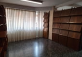 Oficina en venta con 281m² en Palencia, Avenida Los Vacceos foto