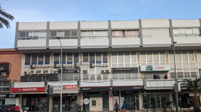 Local comercial
