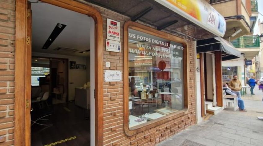 Local comercial