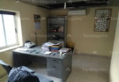 Nave Industrial en venta con 283m² en Villares de la Reina, Calle Esposos Curie foto