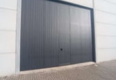 Local comercial Industrial
en venda
amb 800m² a Valdepeñas, Calle Bélgica foto