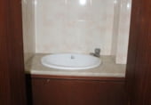 Local comercial en venta con 50m² en Irún, Calle Junkal foto