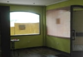 Local comercial en venta con 50m² en Cáceres, en la zona de Barriada Minera, Calle Barriada El Chato foto
