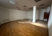 Oficines
en venda
amb 301m² a Salamanca foto