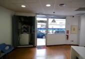 Local comercial en venta con 181m² en Valencia, en la zona de Nou Moles, carrer de manolo taberner, 21, 46018 foto